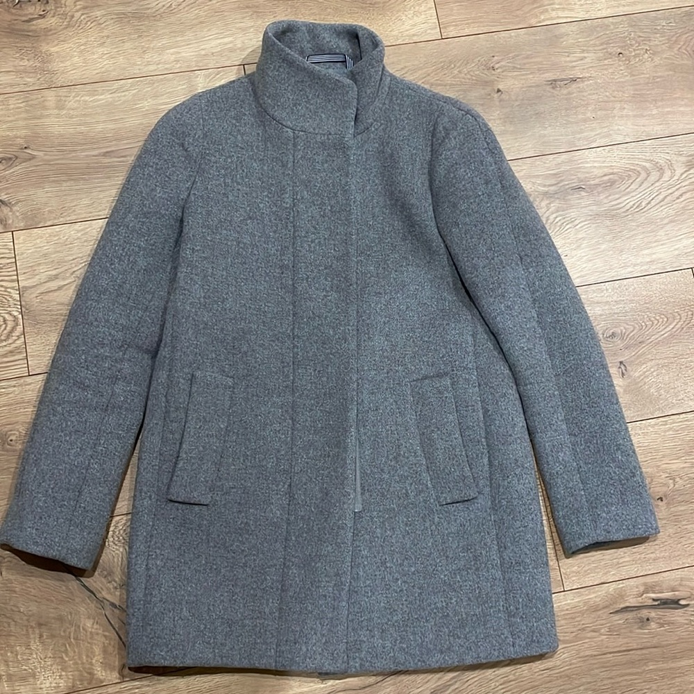 Cocoon coat in Italian stadium-cloth wool blend